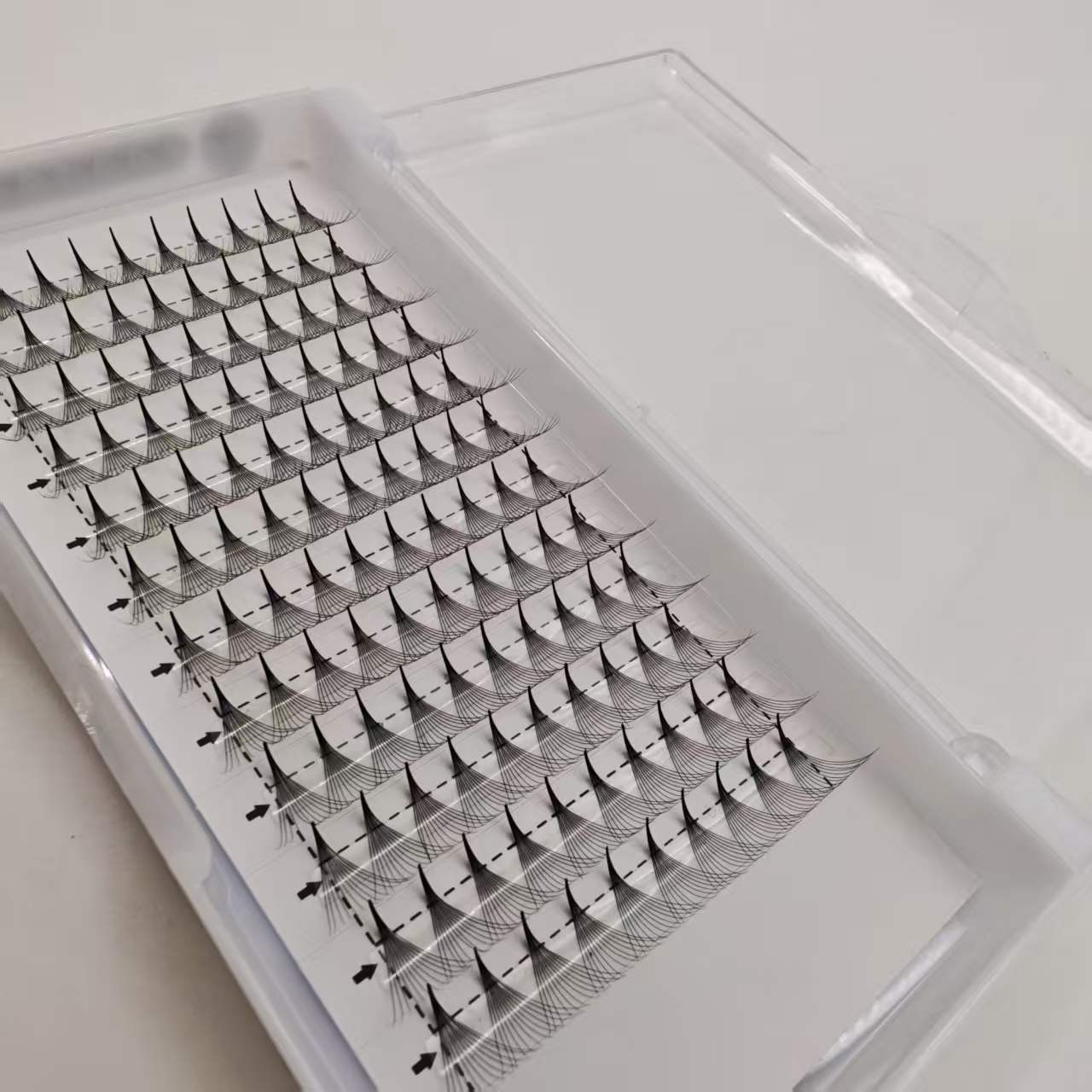 0,05mm 12D 16D 120 Fans Pointy - đánh giá và giá Eyelash Extension Medium