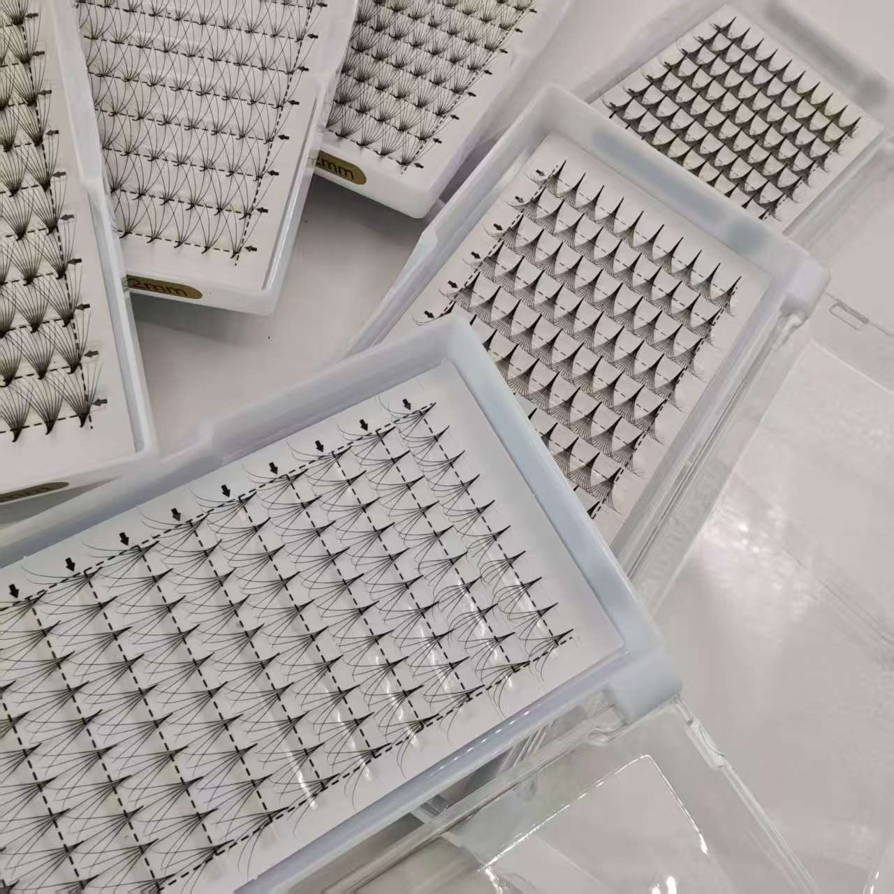 0,05mm 12D 16D 120 Fans Pointy - đánh giá và giá Eyelash Extension Medium